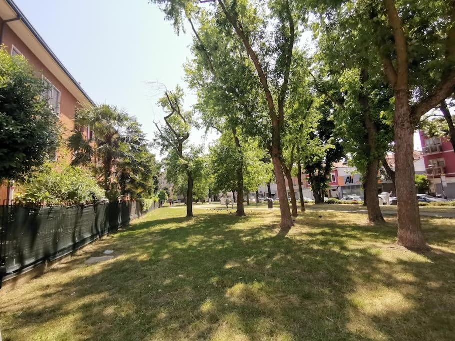 Casa Di Serena Местре Екстериор снимка